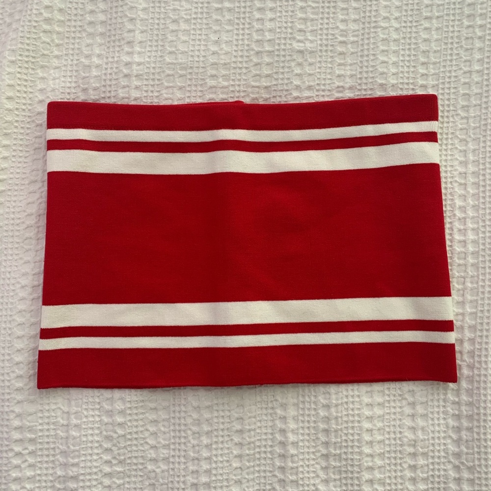 Red & White Striped Tube Top. Size: M. NEVER WORN!